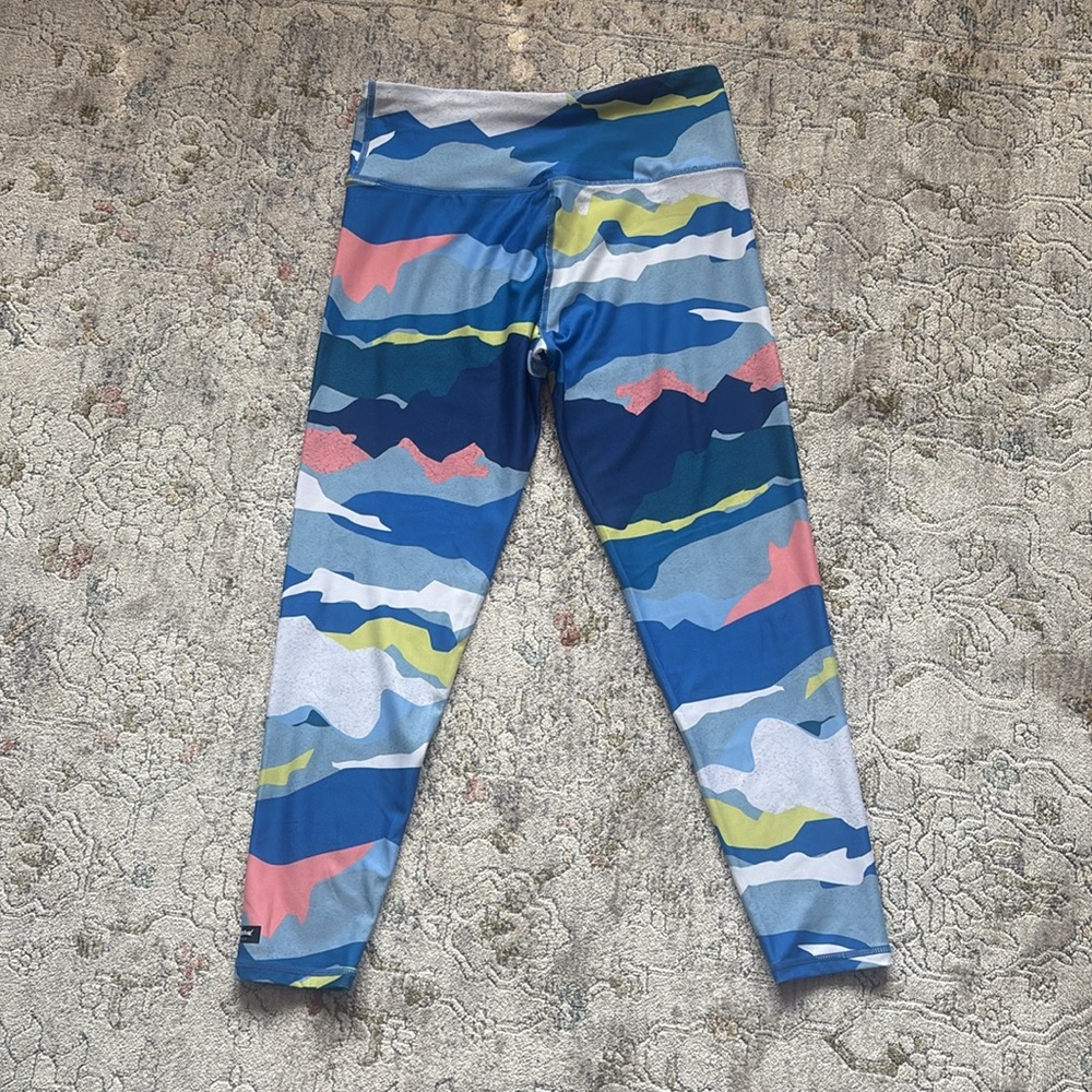 Betsey Johnson Geoscape High Rise Leggings